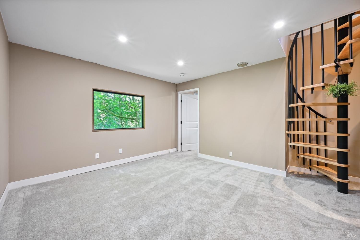 Detail Gallery Image 36 of 51 For 21713 Starrett Hill Dr, Monte Rio,  CA 95462 - 2 Beds | 2 Baths