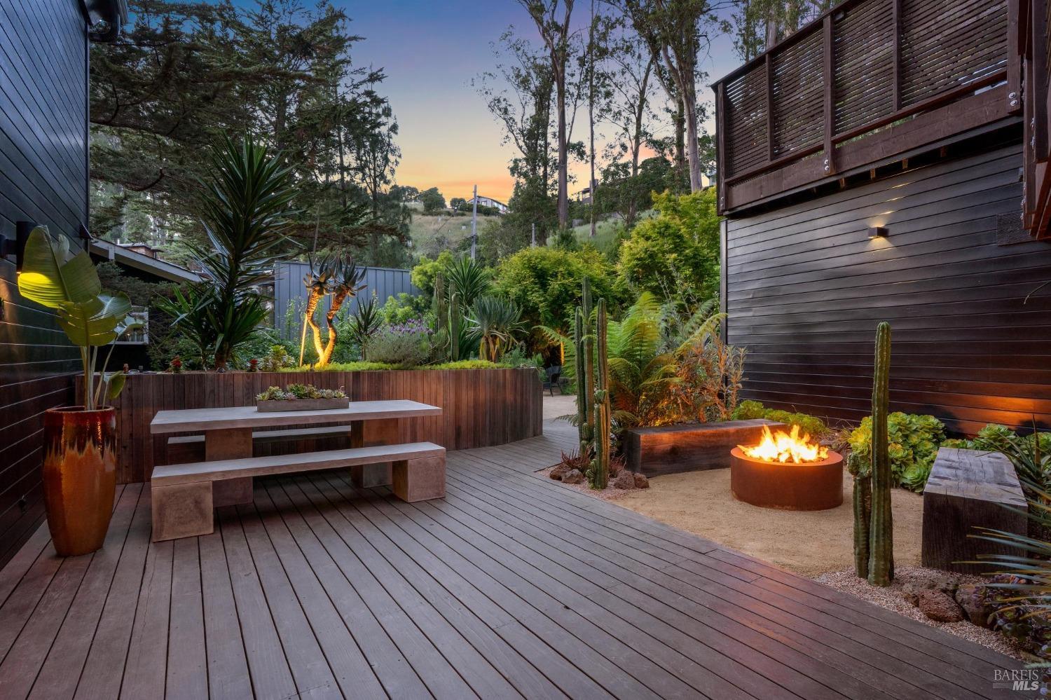 Detail Gallery Image 42 of 47 For 503 Pixie Trl, Mill Valley,  CA 94941 - 4 Beds | 3/2 Baths