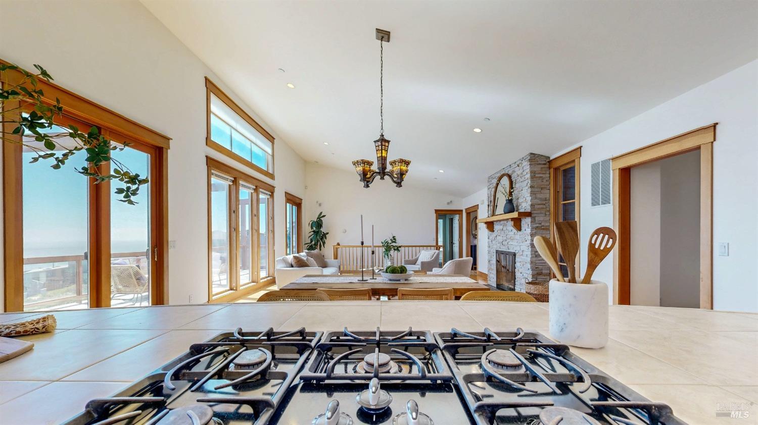Detail Gallery Image 28 of 90 For 21 Maui Ln, Dillon Beach,  CA 94929 - 4 Beds | 2/1 Baths