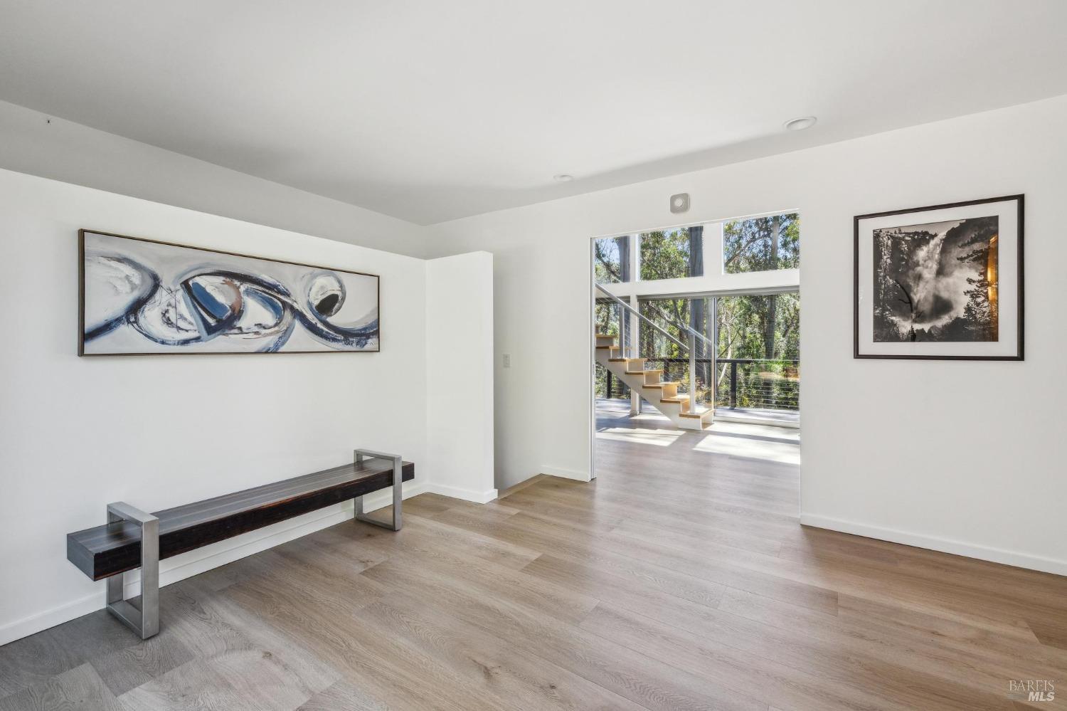 Detail Gallery Image 3 of 47 For 503 Pixie Trl, Mill Valley,  CA 94941 - 4 Beds | 3/2 Baths