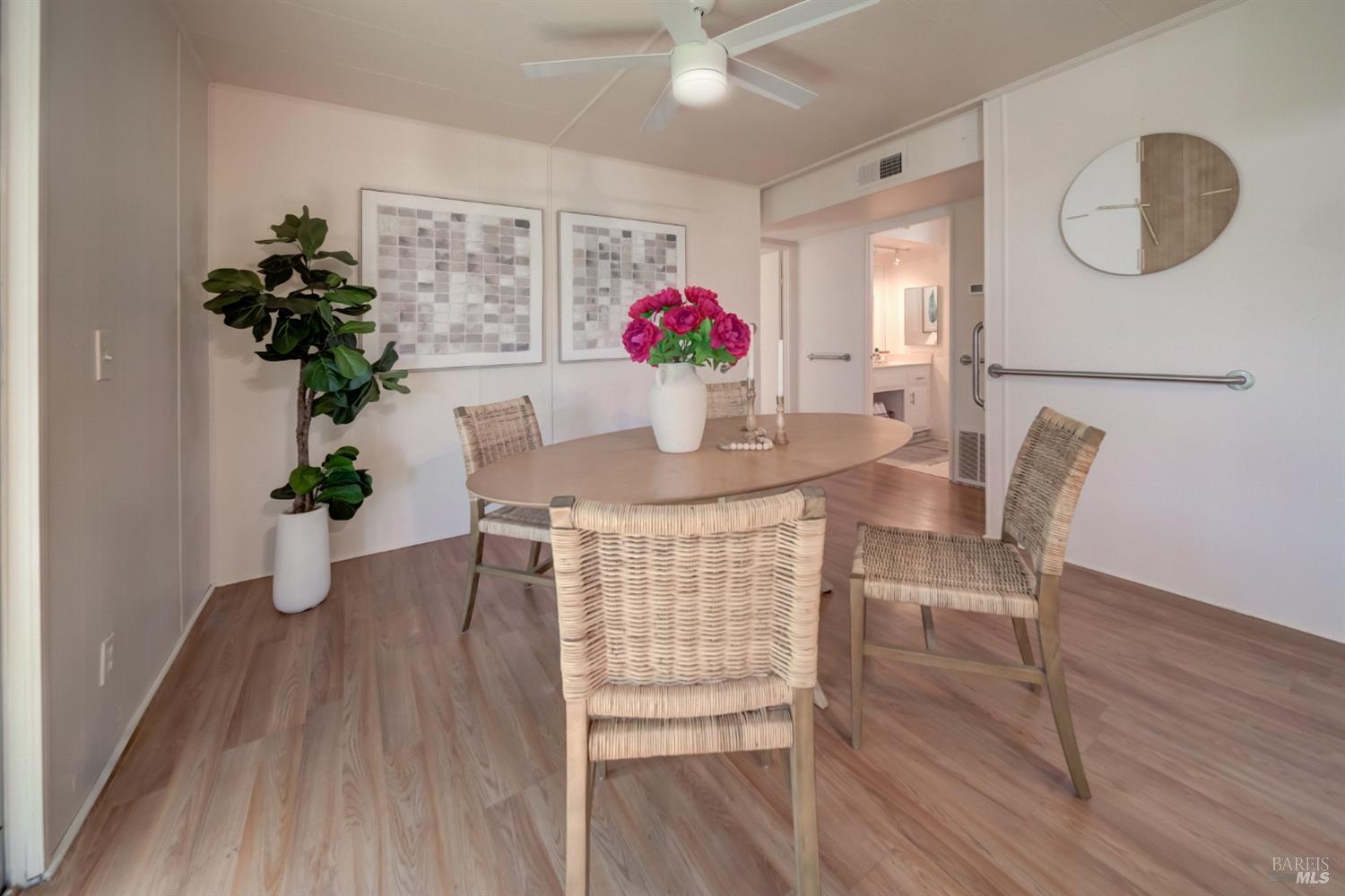 Detail Gallery Image 17 of 29 For 6468 Washington St 122, Yountville,  CA 94599 - 2 Beds | 2 Baths