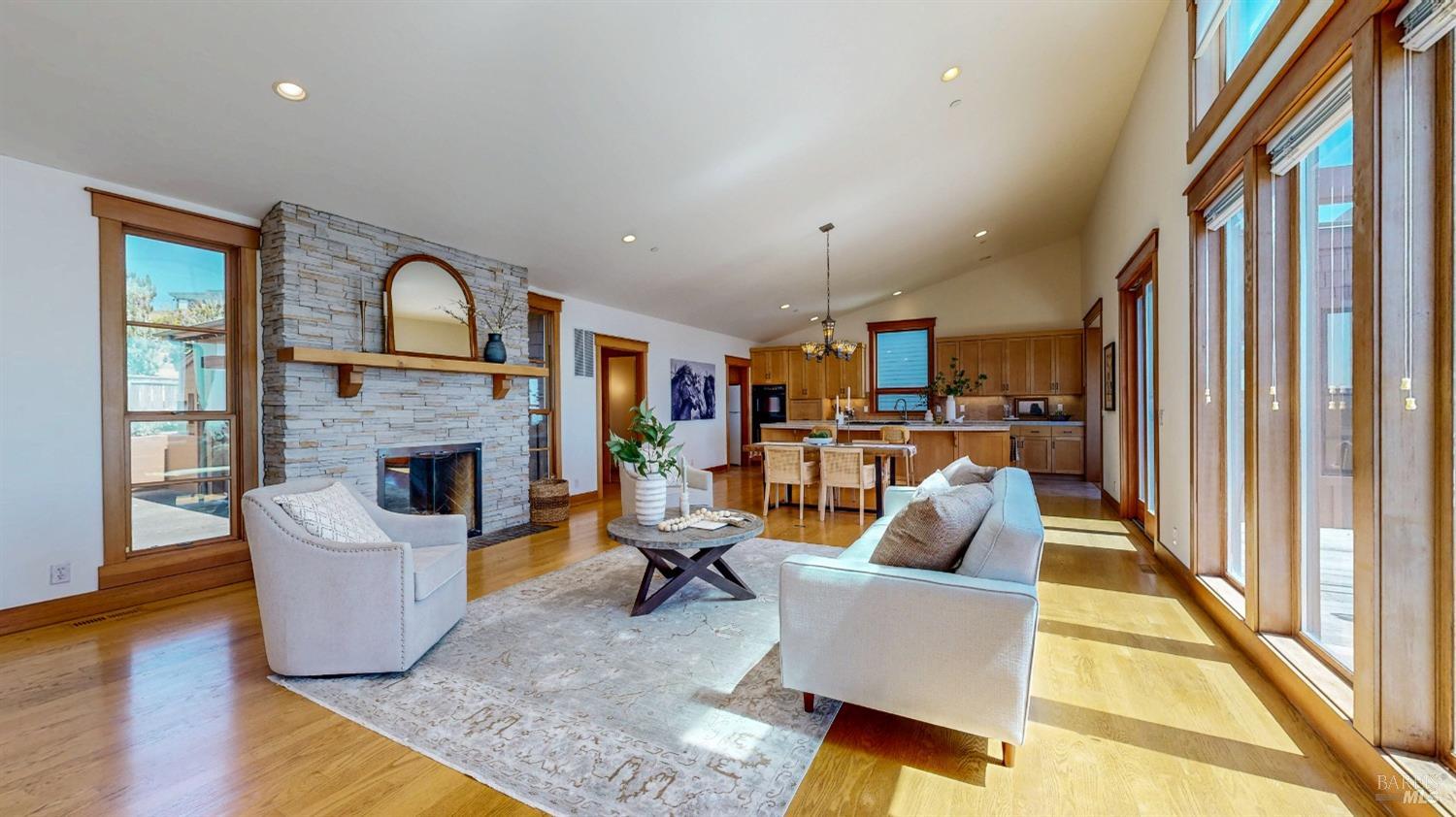 Detail Gallery Image 17 of 90 For 21 Maui Ln, Dillon Beach,  CA 94929 - 4 Beds | 2/1 Baths