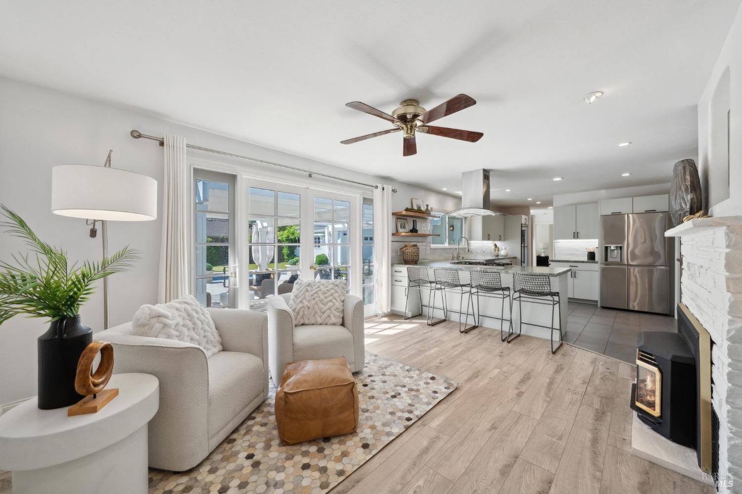 Detail Gallery Image 22 of 61 For 249 Los Palos St, Sonoma,  CA 95476 - 3 Beds | 3 Baths