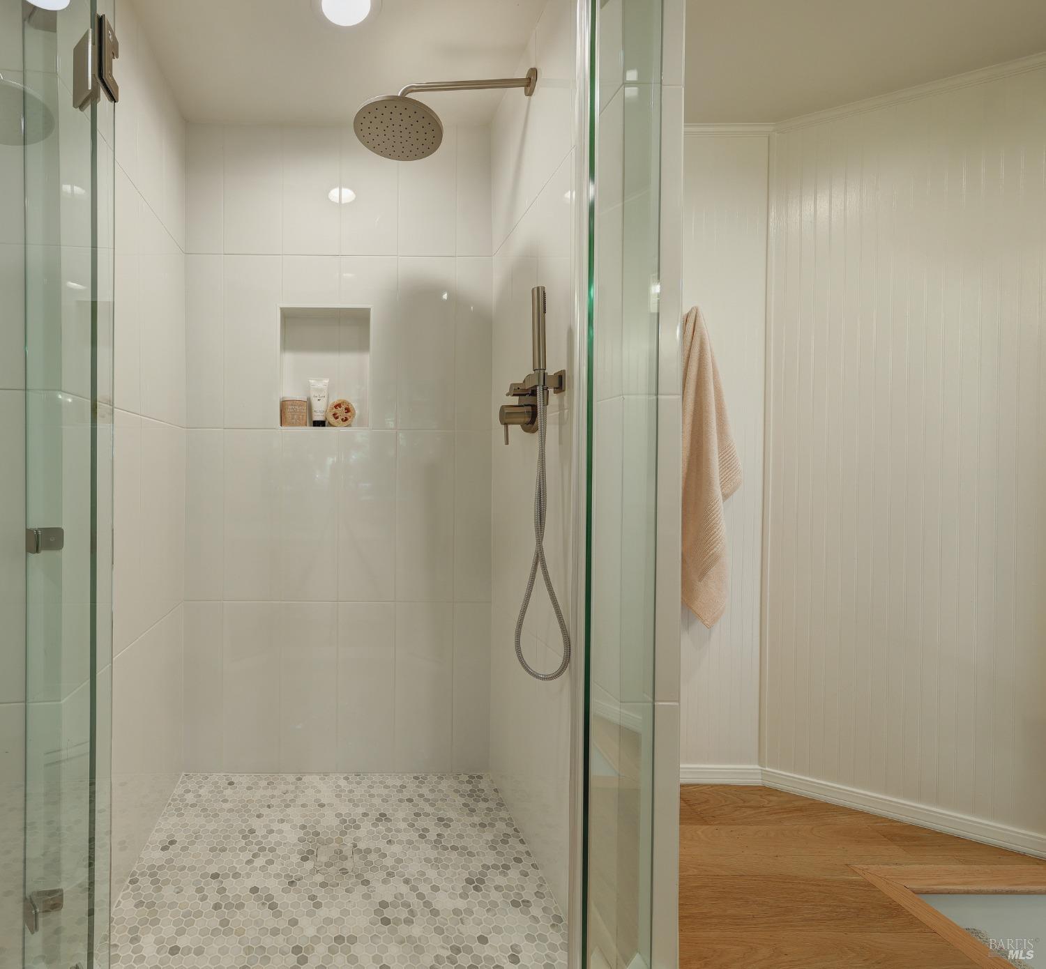 Detail Gallery Image 29 of 38 For 239 W Blithedale Ave, Mill Valley,  CA 94941 - 3 Beds | 2 Baths