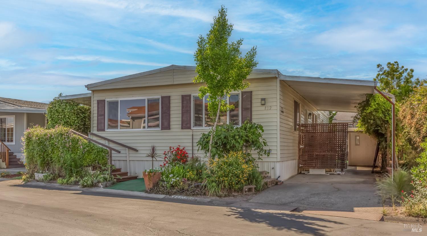 Detail Gallery Image 2 of 29 For 6468 Washington St 122, Yountville,  CA 94599 - 2 Beds | 2 Baths