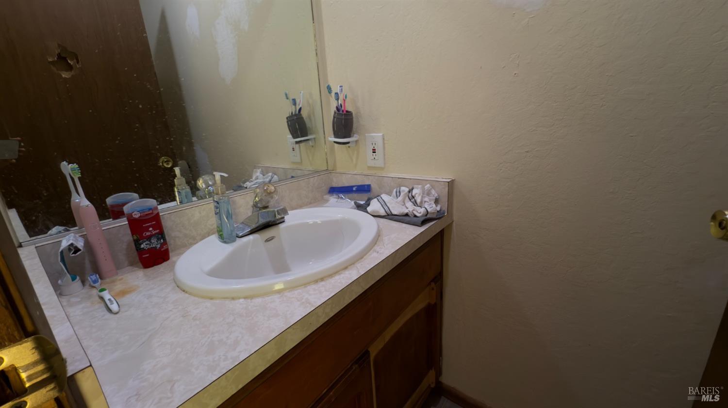 Detail Gallery Image 13 of 16 For 25248 Robinson Rd, Willits,  CA 95490 - – Beds | – Baths