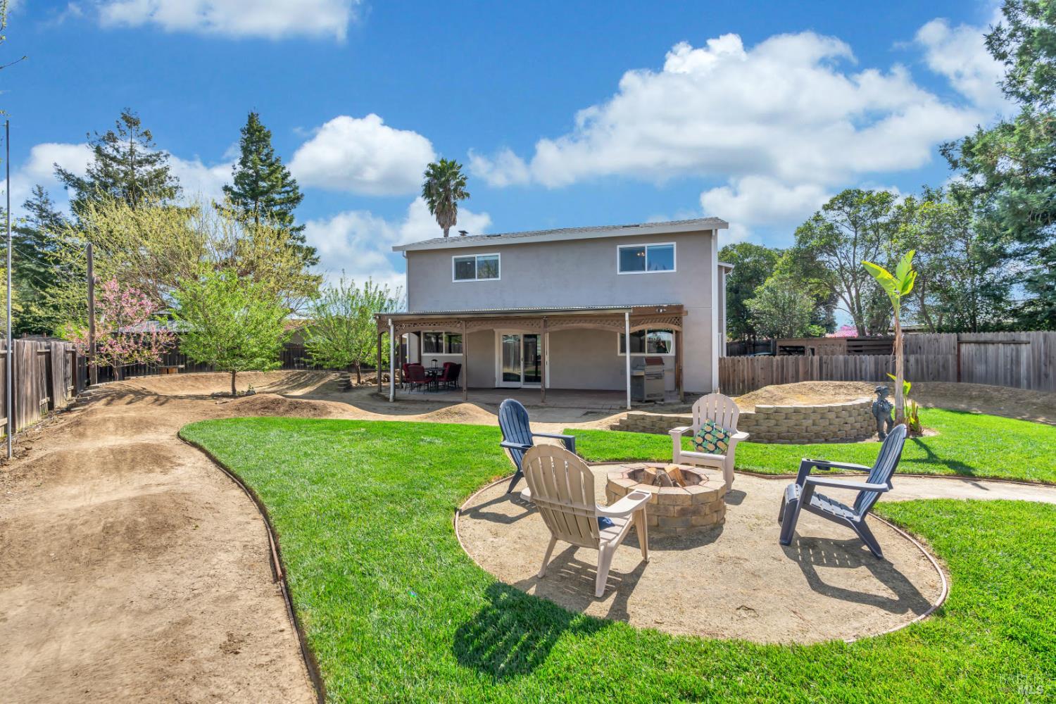 Hyannis Court, Vacaville, California image 45