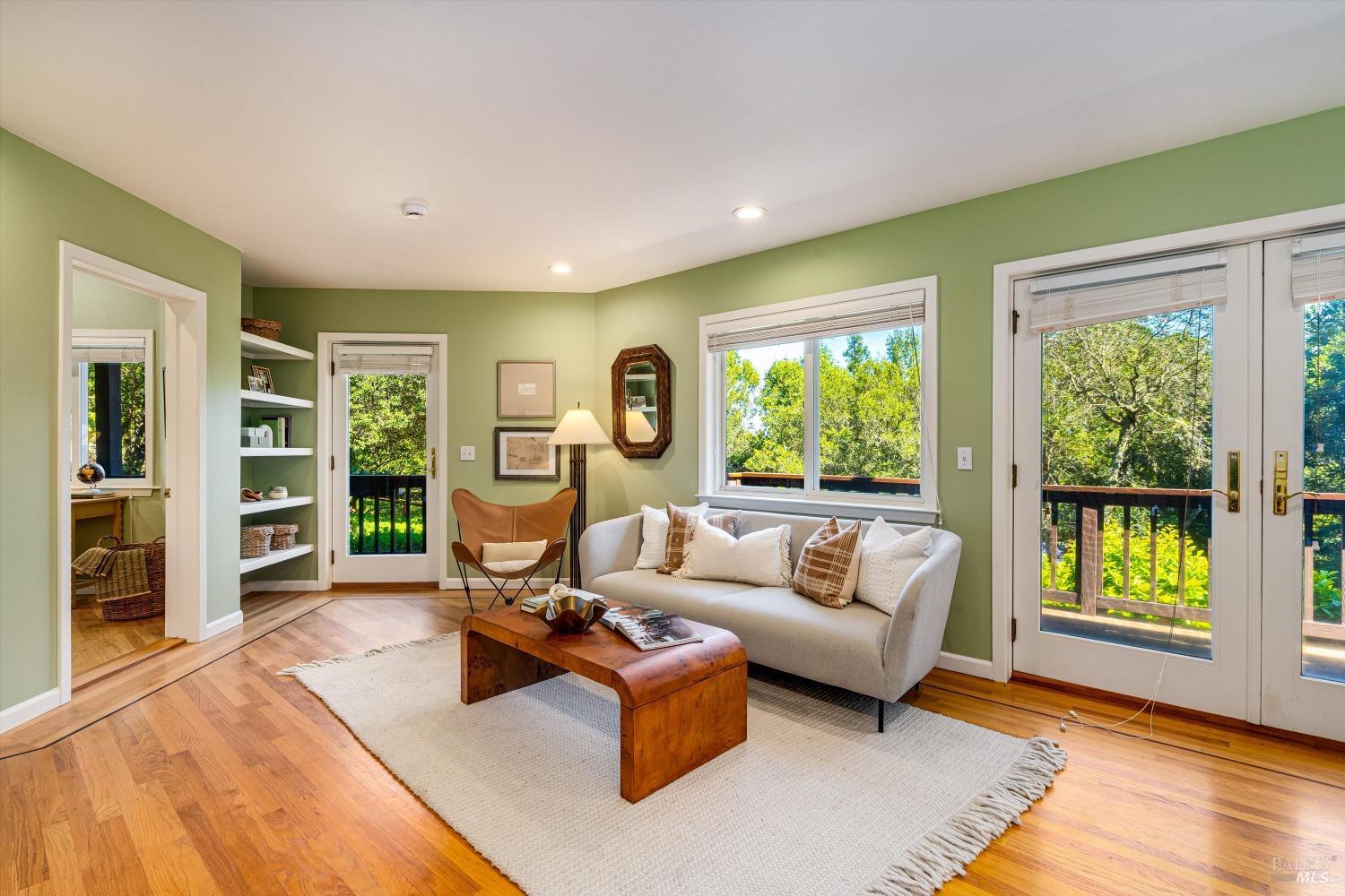 Detail Gallery Image 29 of 46 For 17389 Gehricke Rd, Sonoma,  CA 95476 - 4 Beds | 3/1 Baths