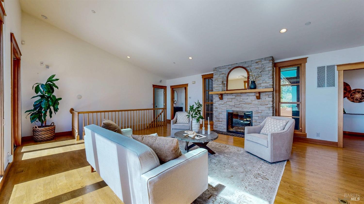 Detail Gallery Image 20 of 90 For 21 Maui Ln, Dillon Beach,  CA 94929 - 4 Beds | 2/1 Baths