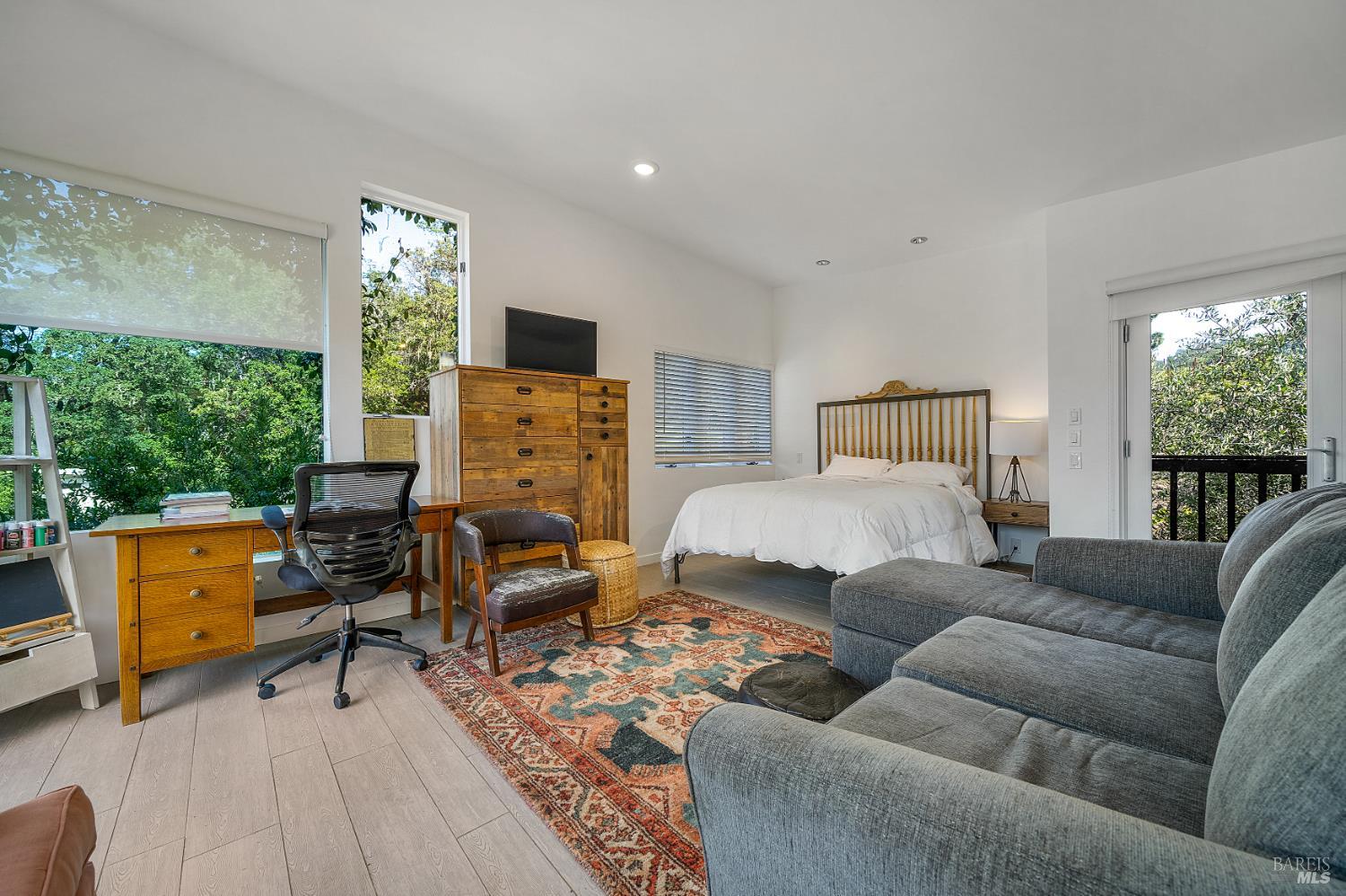Detail Gallery Image 49 of 69 For 4982 W Soda Rock Ln, Healdsburg,  CA 95448 - 4 Beds | 3/1 Baths