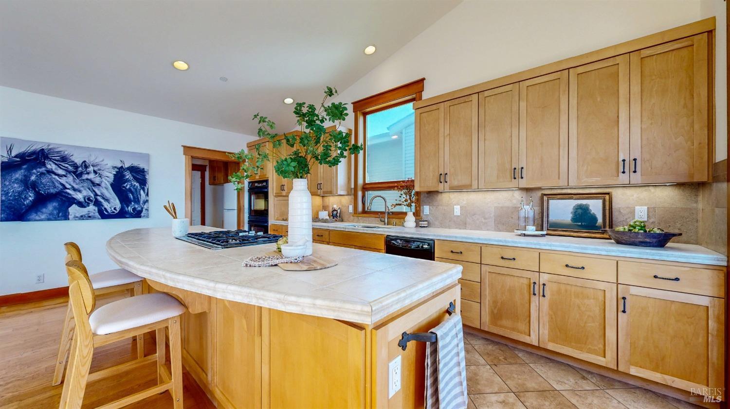 Detail Gallery Image 29 of 90 For 21 Maui Ln, Dillon Beach,  CA 94929 - 4 Beds | 2/1 Baths