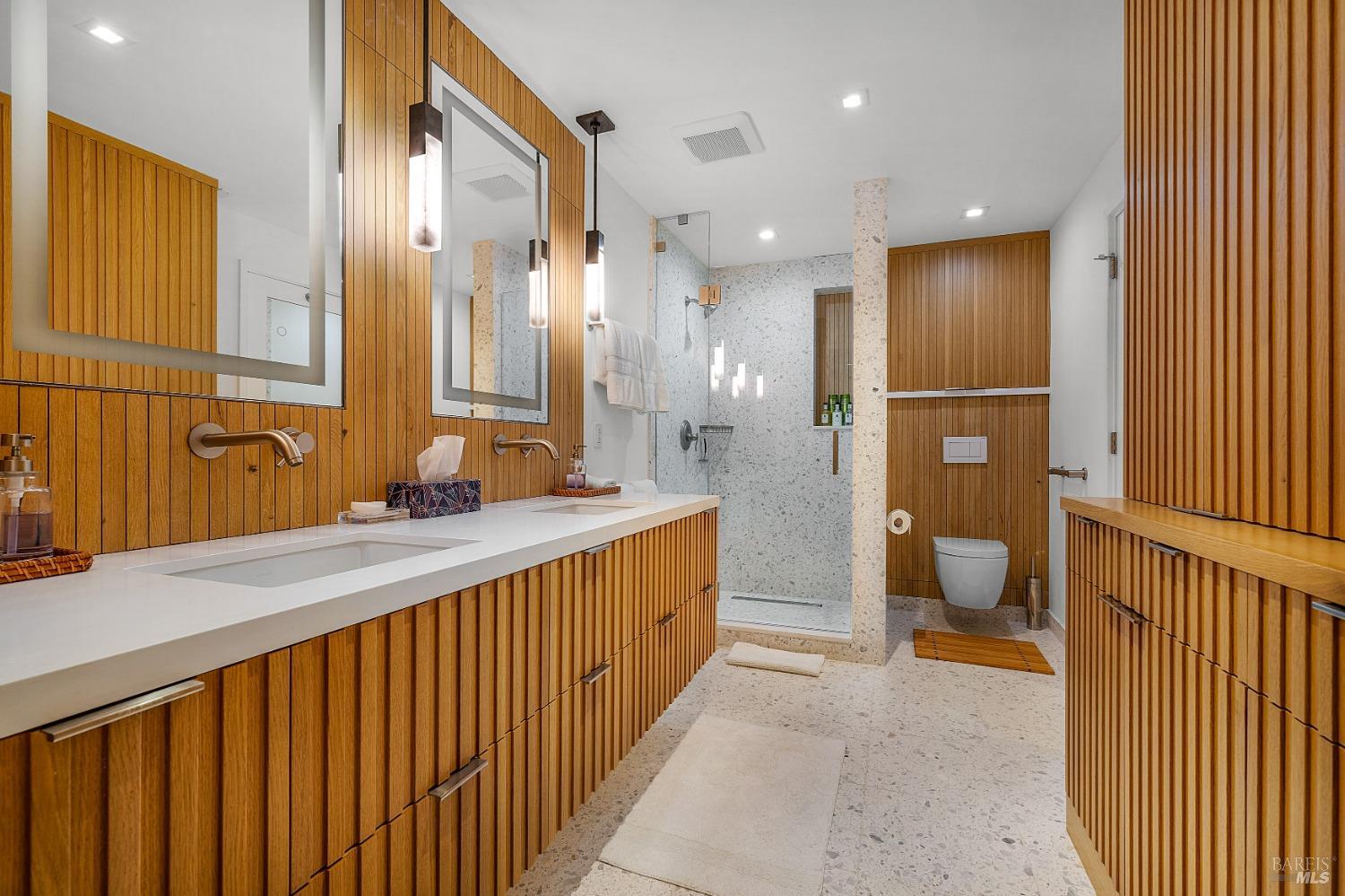 Detail Gallery Image 31 of 69 For 4982 W Soda Rock Ln, Healdsburg,  CA 95448 - 4 Beds | 3/1 Baths