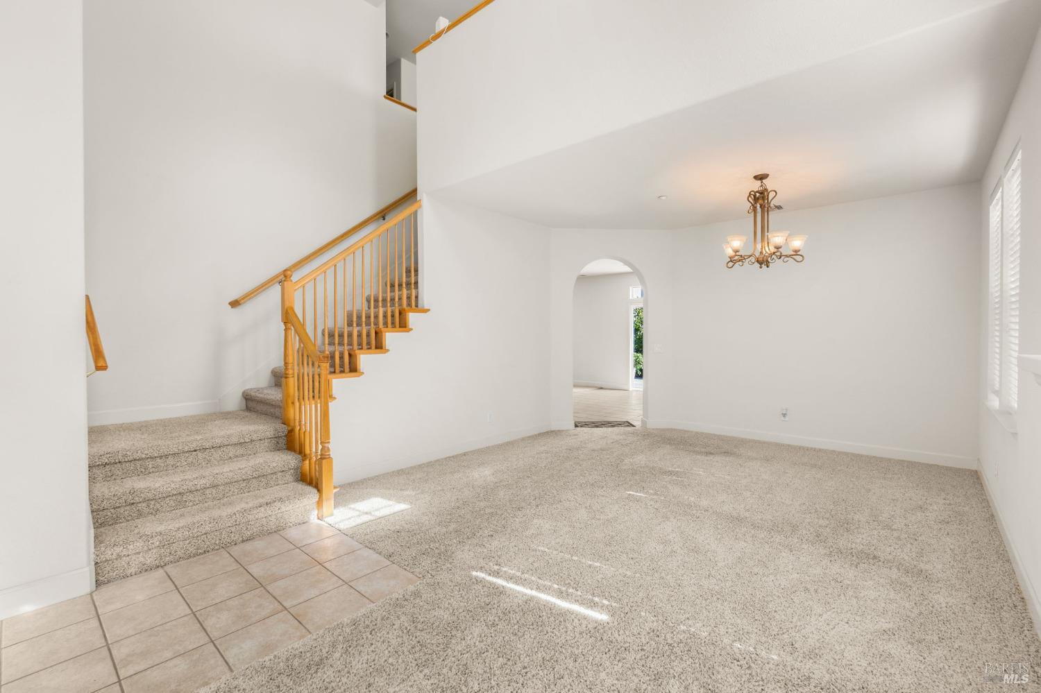 Detail Gallery Image 6 of 35 For 101 Ranch Dr, Novato,  CA 94945 - 3 Beds | 2/1 Baths