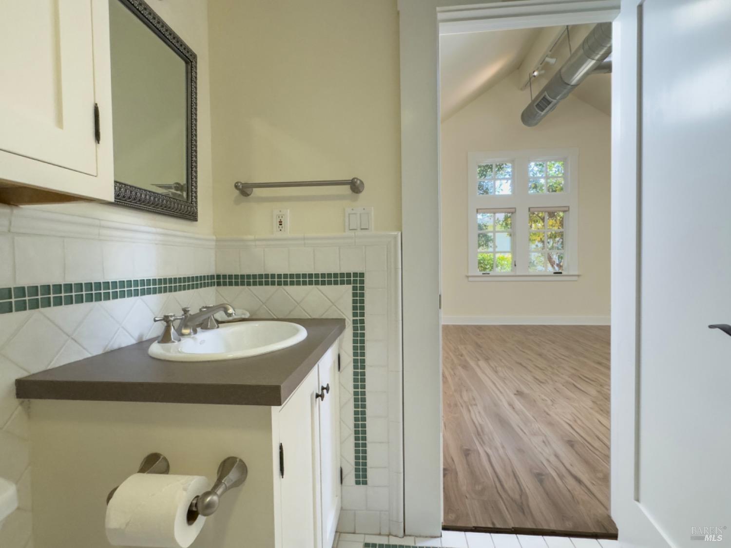 Detail Gallery Image 43 of 48 For 340 Church St, Sonoma,  CA 95476 - 4 Beds | 3/1 Baths