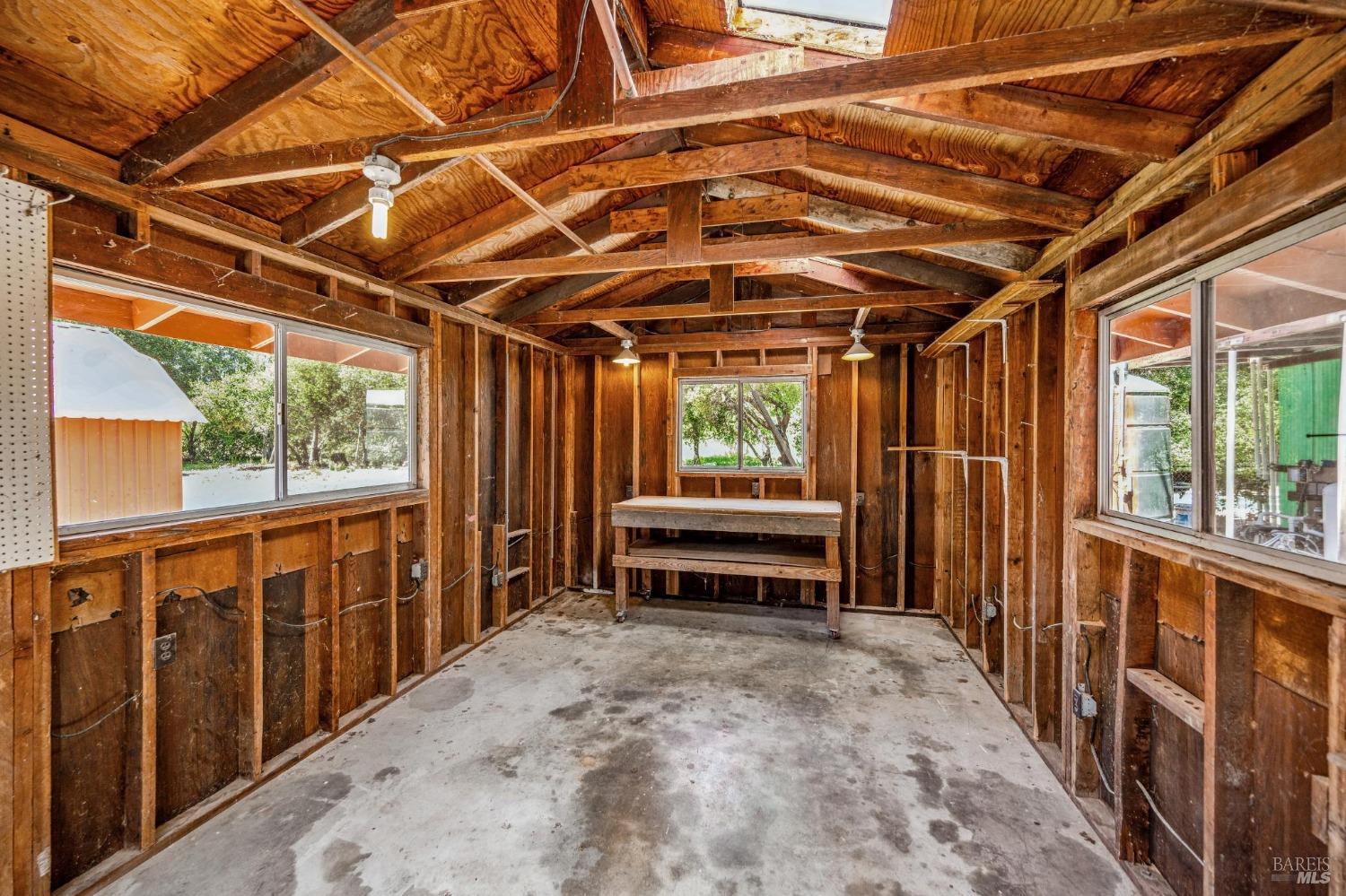 Detail Gallery Image 27 of 30 For 1610 Napa Rd, Sonoma,  CA 95476 - 3 Beds | 3 Baths