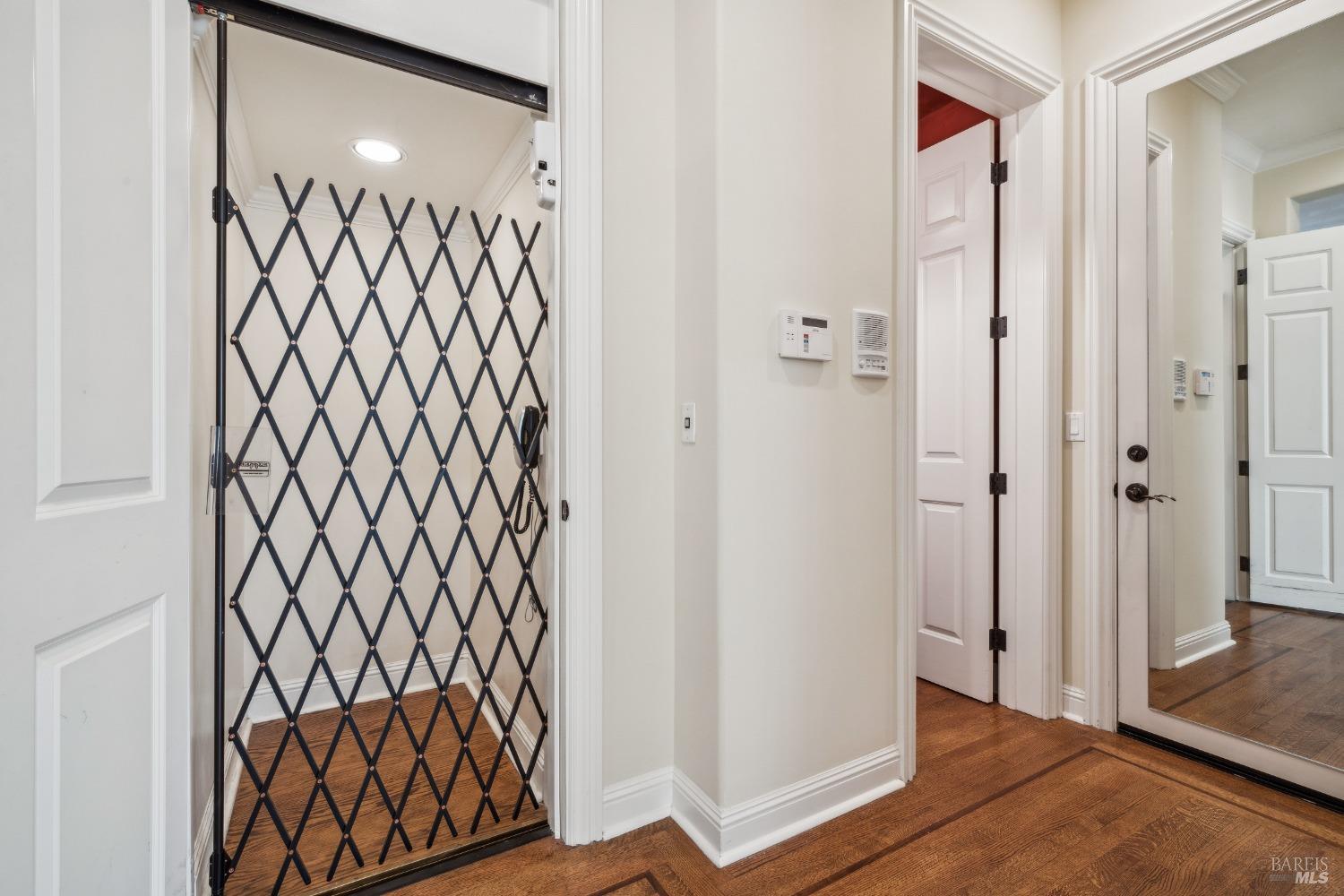 Detail Gallery Image 21 of 21 For 37 Ross Ter, Kentfield,  CA 94904 - 3 Beds | 3/1 Baths