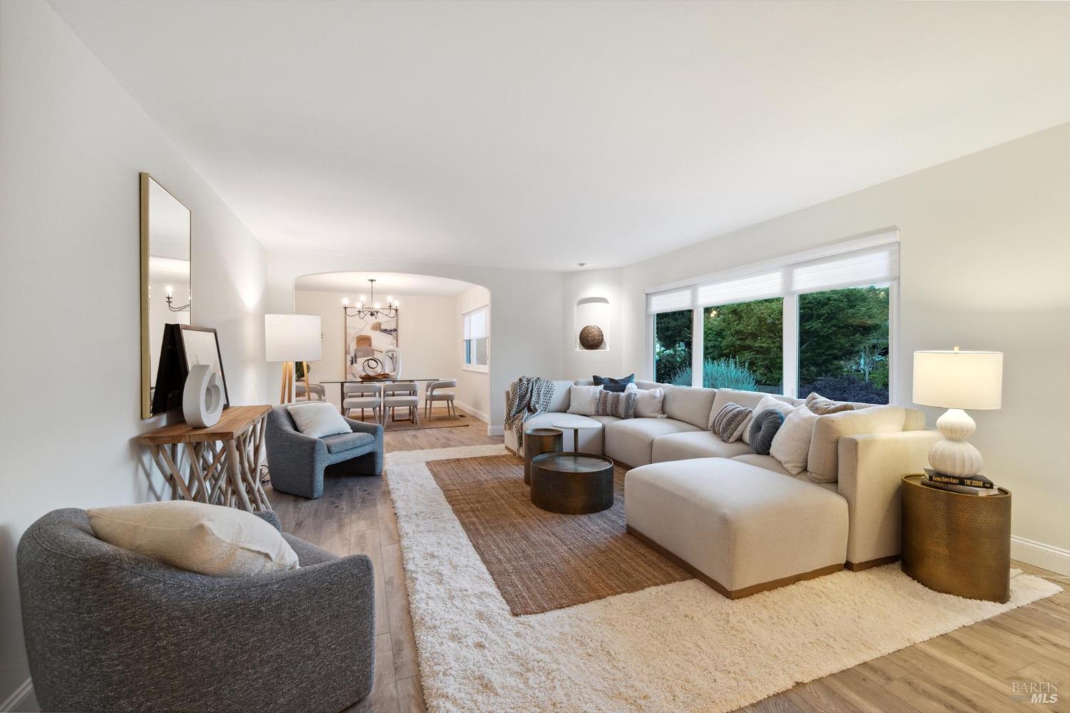 Detail Gallery Image 4 of 61 For 249 Los Palos St, Sonoma,  CA 95476 - 3 Beds | 3 Baths