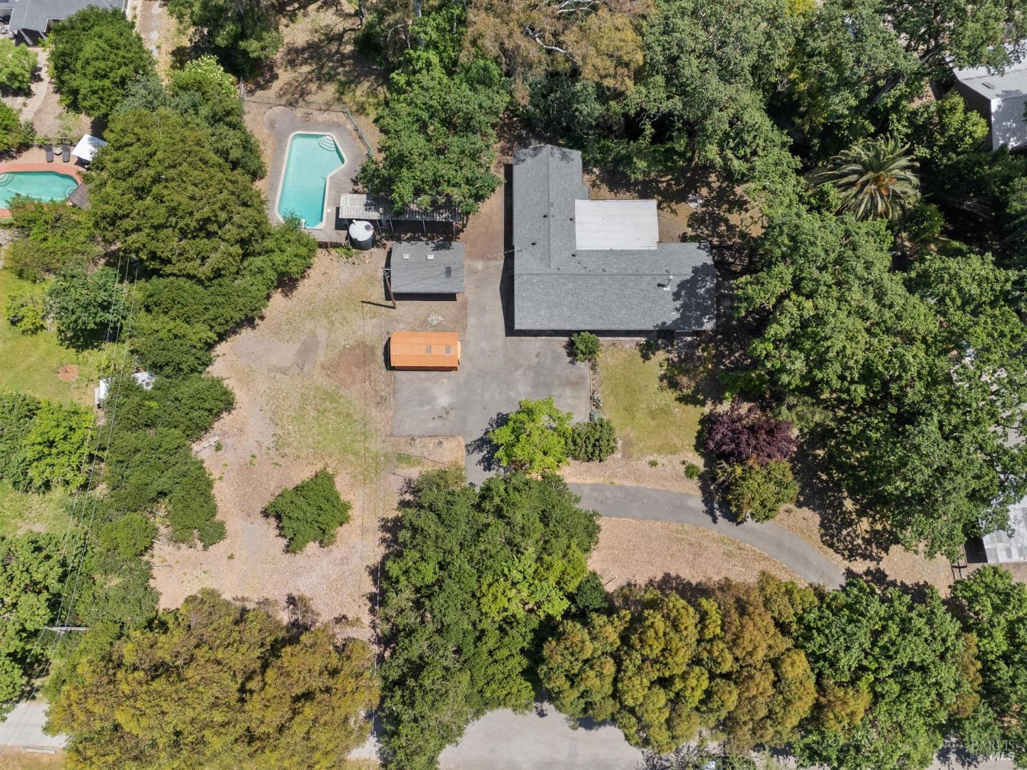 Detail Gallery Image 30 of 30 For 1610 Napa Rd, Sonoma,  CA 95476 - 3 Beds | 3 Baths