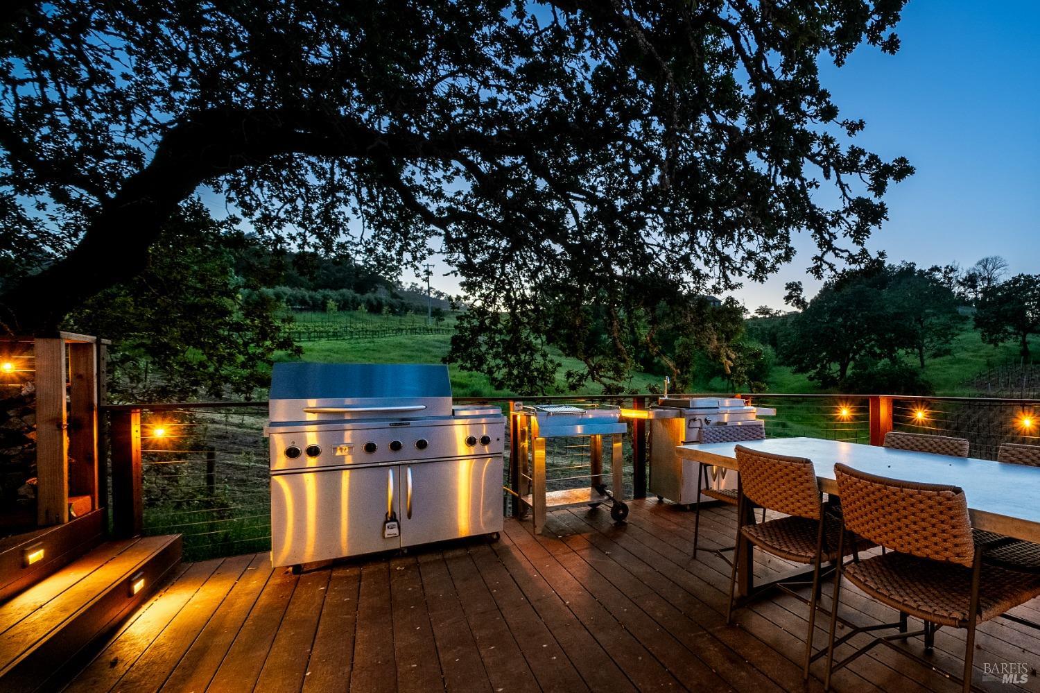 Detail Gallery Image 38 of 69 For 4982 W Soda Rock Ln, Healdsburg,  CA 95448 - 4 Beds | 3/1 Baths