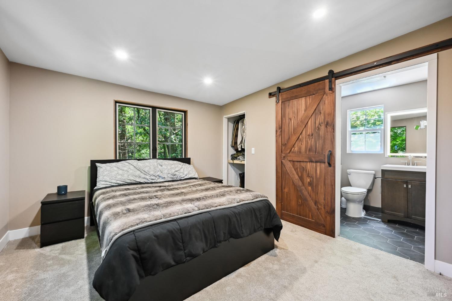 Detail Gallery Image 27 of 51 For 21713 Starrett Hill Dr, Monte Rio,  CA 95462 - 2 Beds | 2 Baths