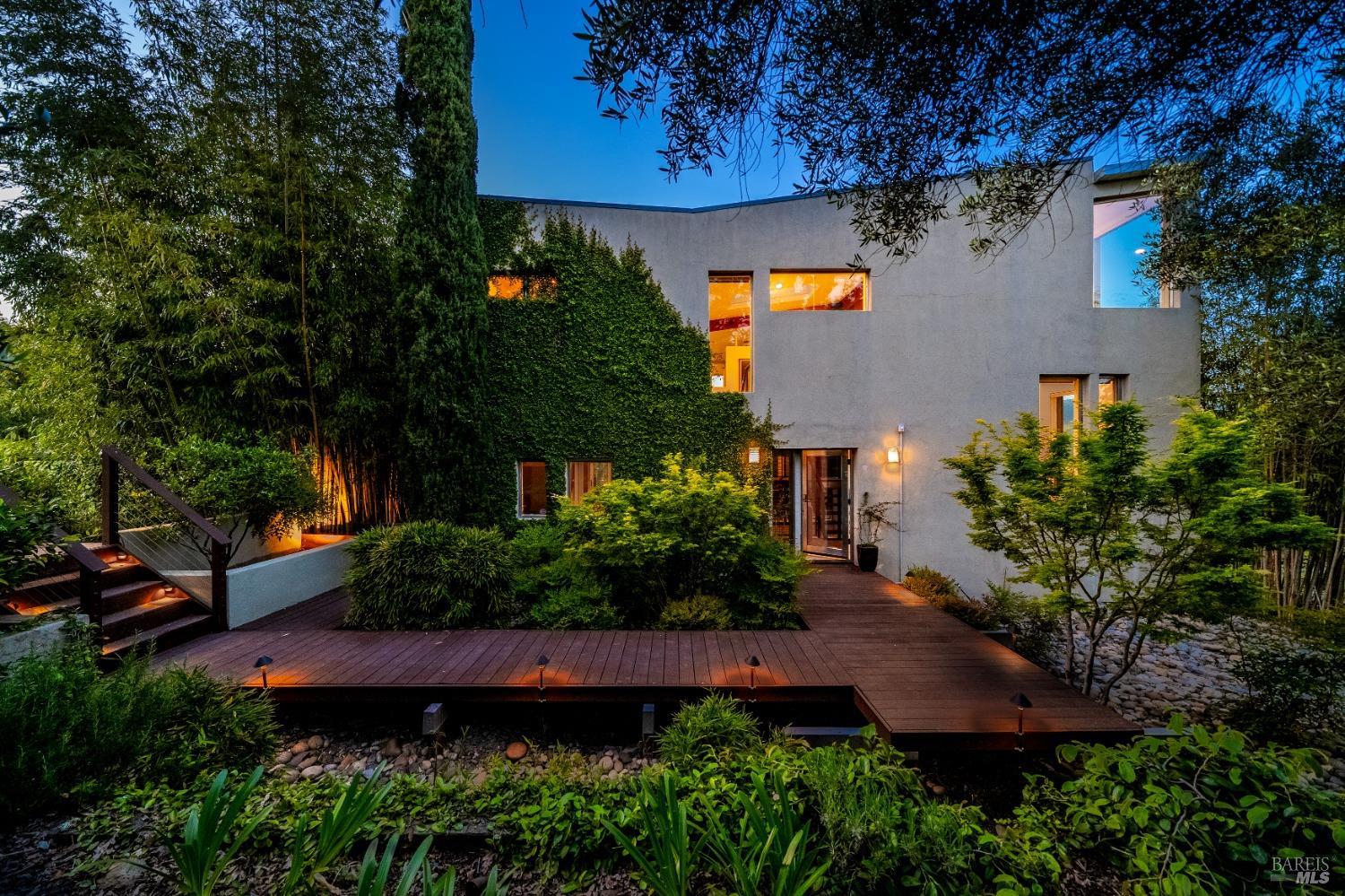 Detail Gallery Image 58 of 69 For 4982 W Soda Rock Ln, Healdsburg,  CA 95448 - 4 Beds | 3/1 Baths