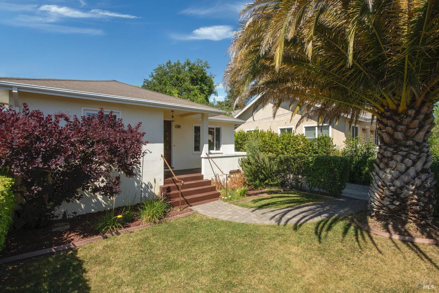 Detail Gallery Image 2 of 48 For 340 Church St, Sonoma,  CA 95476 - 4 Beds | 3/1 Baths