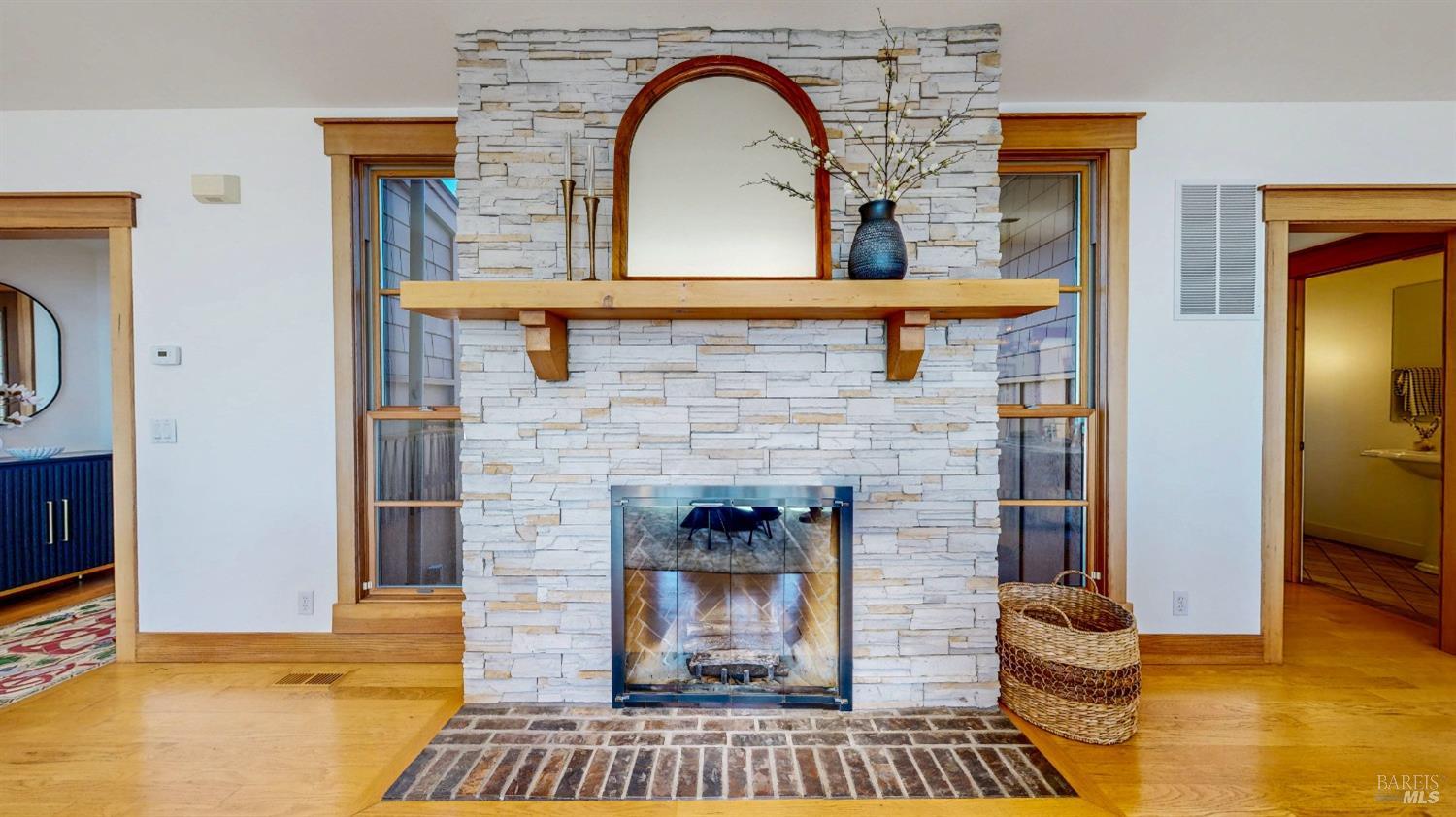 Detail Gallery Image 21 of 90 For 21 Maui Ln, Dillon Beach,  CA 94929 - 4 Beds | 2/1 Baths