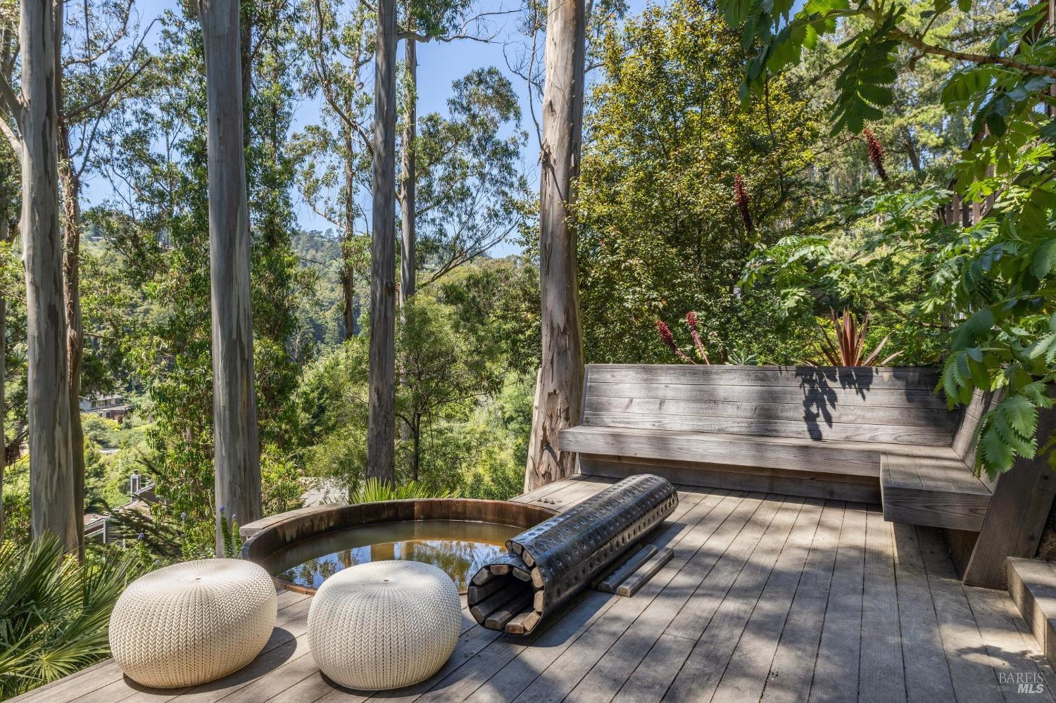 Detail Gallery Image 33 of 47 For 503 Pixie Trl, Mill Valley,  CA 94941 - 4 Beds | 3/2 Baths