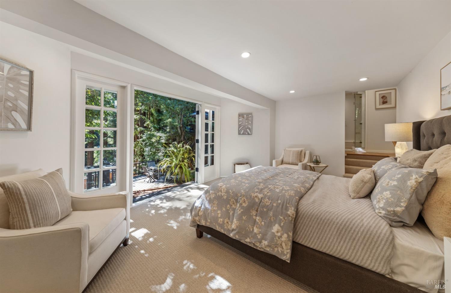 Detail Gallery Image 25 of 38 For 239 W Blithedale Ave, Mill Valley,  CA 94941 - 3 Beds | 2 Baths