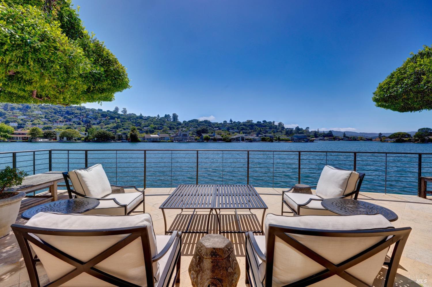 Detail Gallery Image 47 of 73 For 72 Lagoon Rd, Belvedere,  CA 94920 - 4 Beds | 2/1 Baths