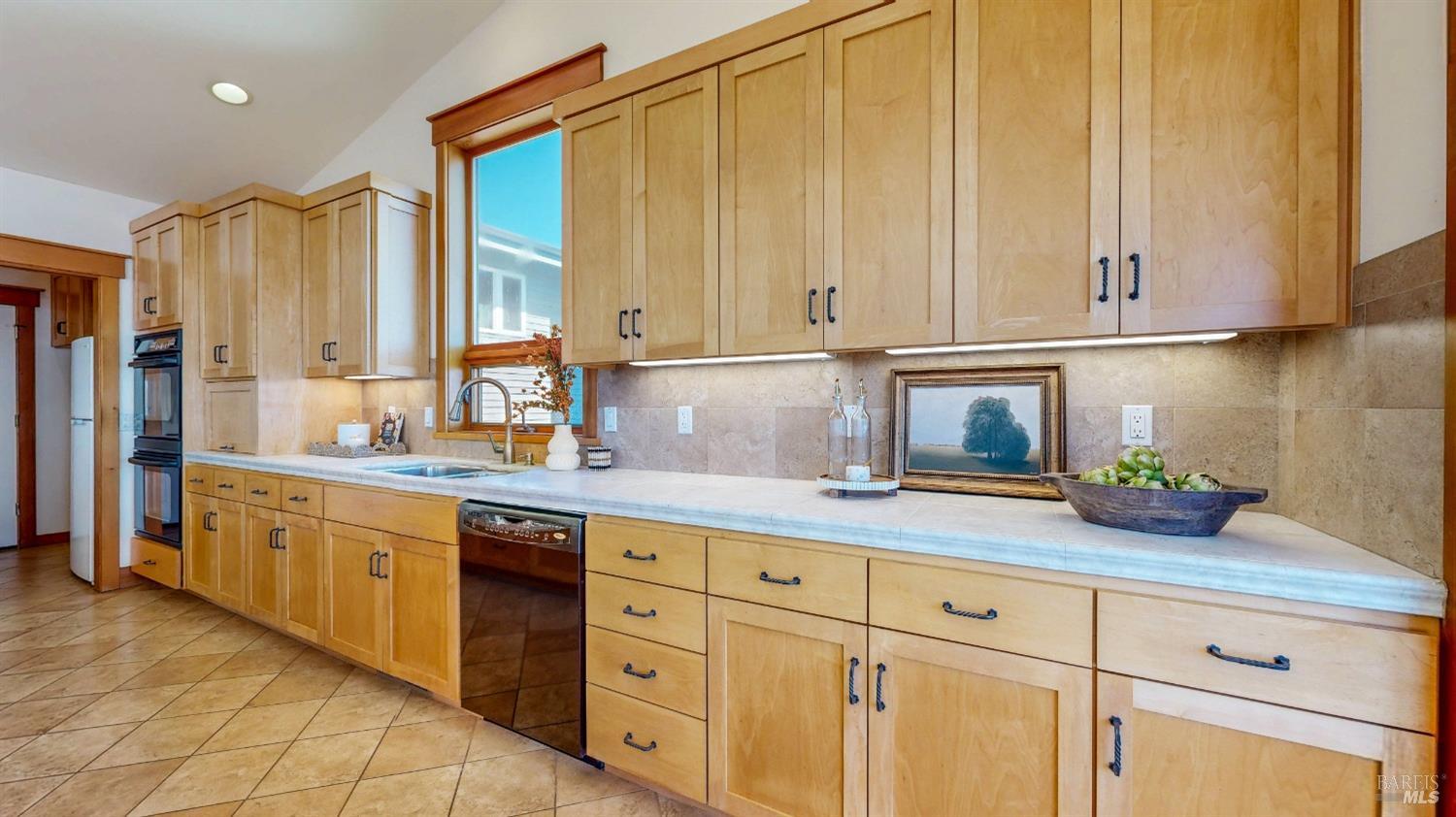 Detail Gallery Image 31 of 90 For 21 Maui Ln, Dillon Beach,  CA 94929 - 4 Beds | 2/1 Baths