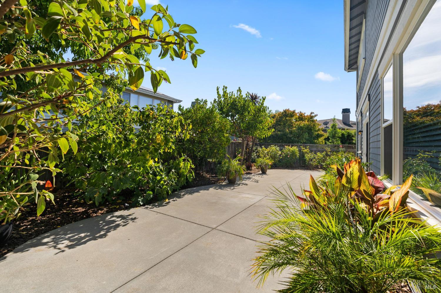 Detail Gallery Image 32 of 35 For 101 Ranch Dr, Novato,  CA 94945 - 3 Beds | 2/1 Baths