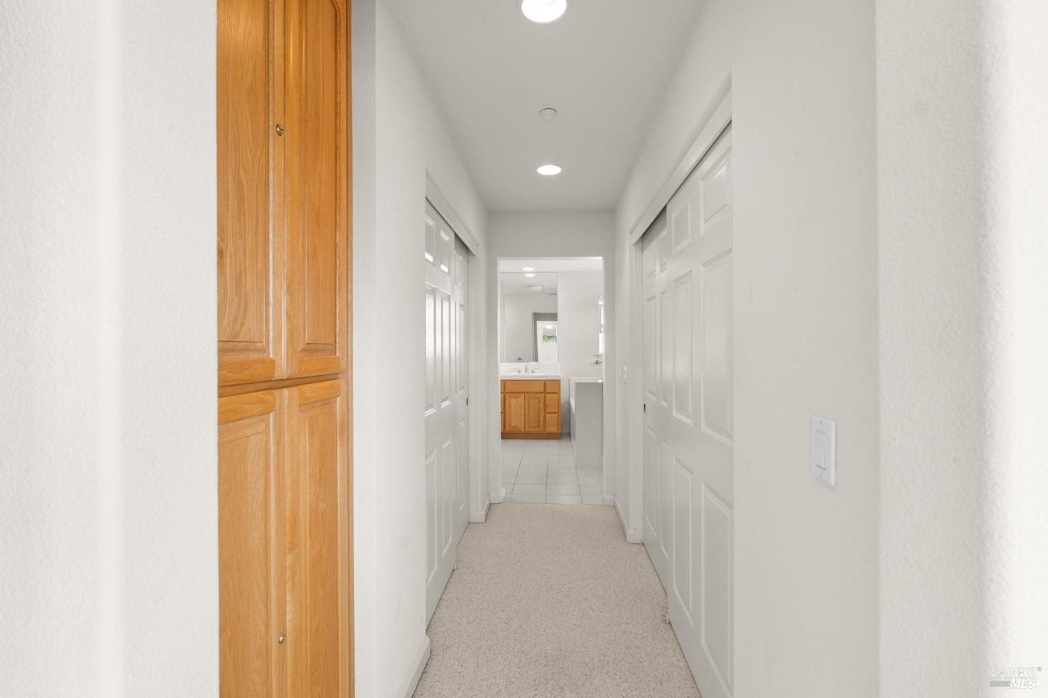 Detail Gallery Image 24 of 35 For 101 Ranch Dr, Novato,  CA 94945 - 3 Beds | 2/1 Baths