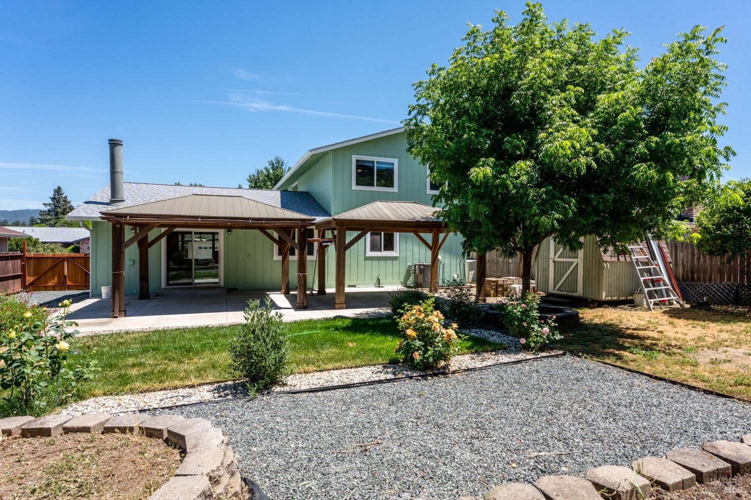 Detail Gallery Image 25 of 27 For 1344 Laurel Ave, Ukiah,  CA 95482 - 3 Beds | 2/1 Baths