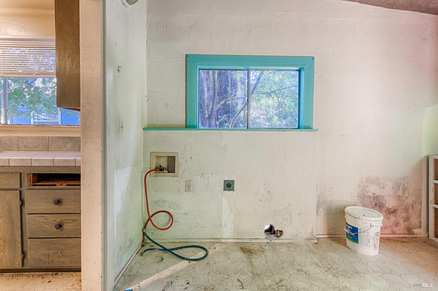 Detail Gallery Image 16 of 25 For 16344 5th St, Guerneville,  CA 95446 - 3 Beds | 1 Baths