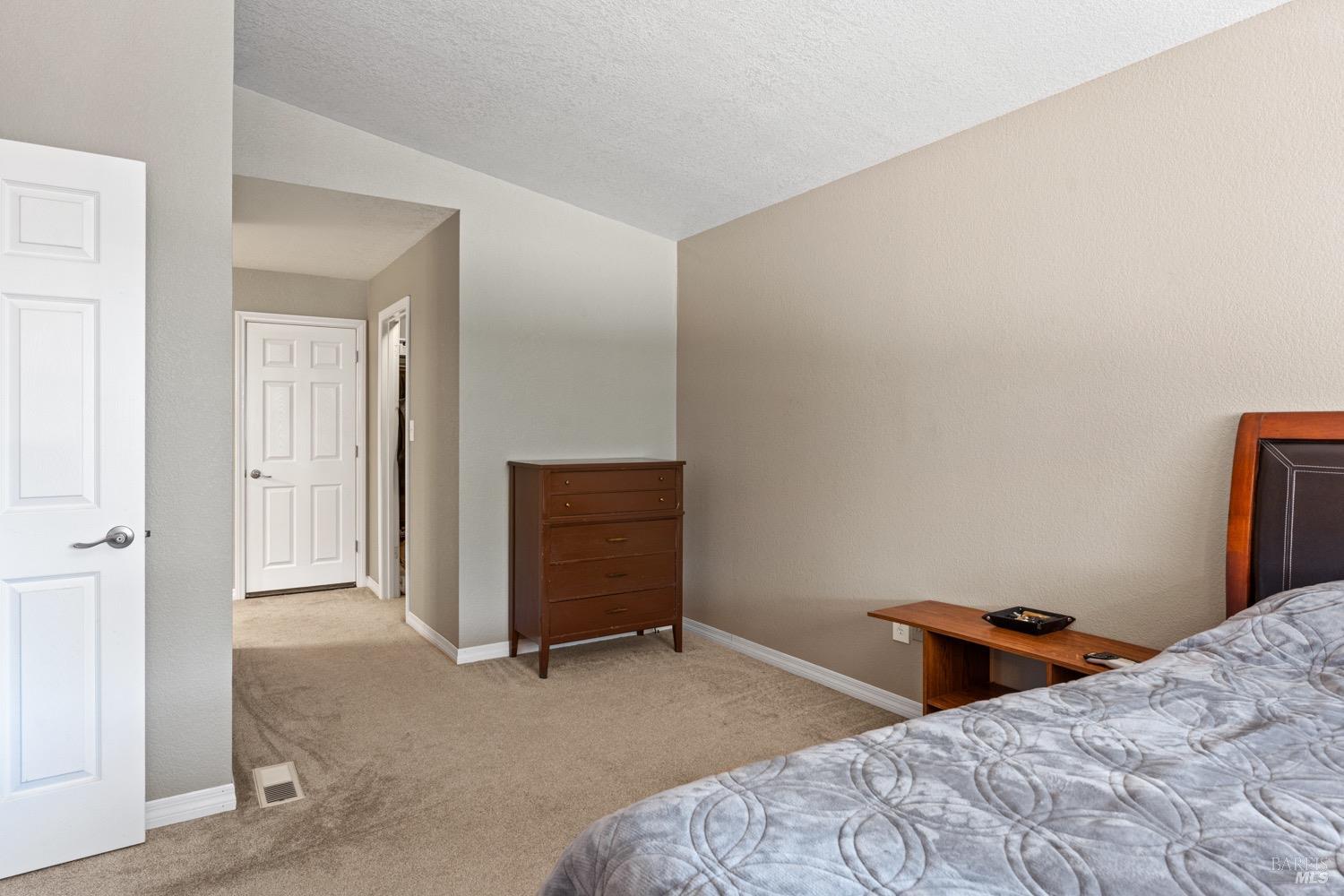 Detail Gallery Image 17 of 25 For 537 Donner Ct, Ukiah,  CA 95482 - 3 Beds | 2 Baths
