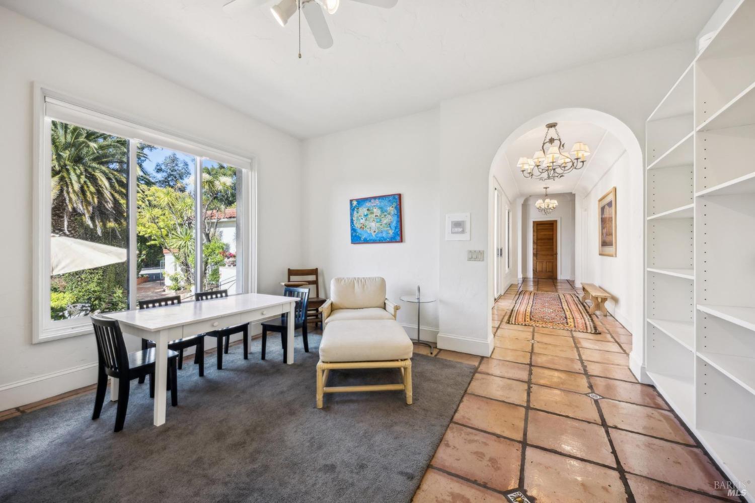 Detail Gallery Image 28 of 71 For 133 Deer Park Ave, San Rafael,  CA 94901 - 6 Beds | 6 Baths