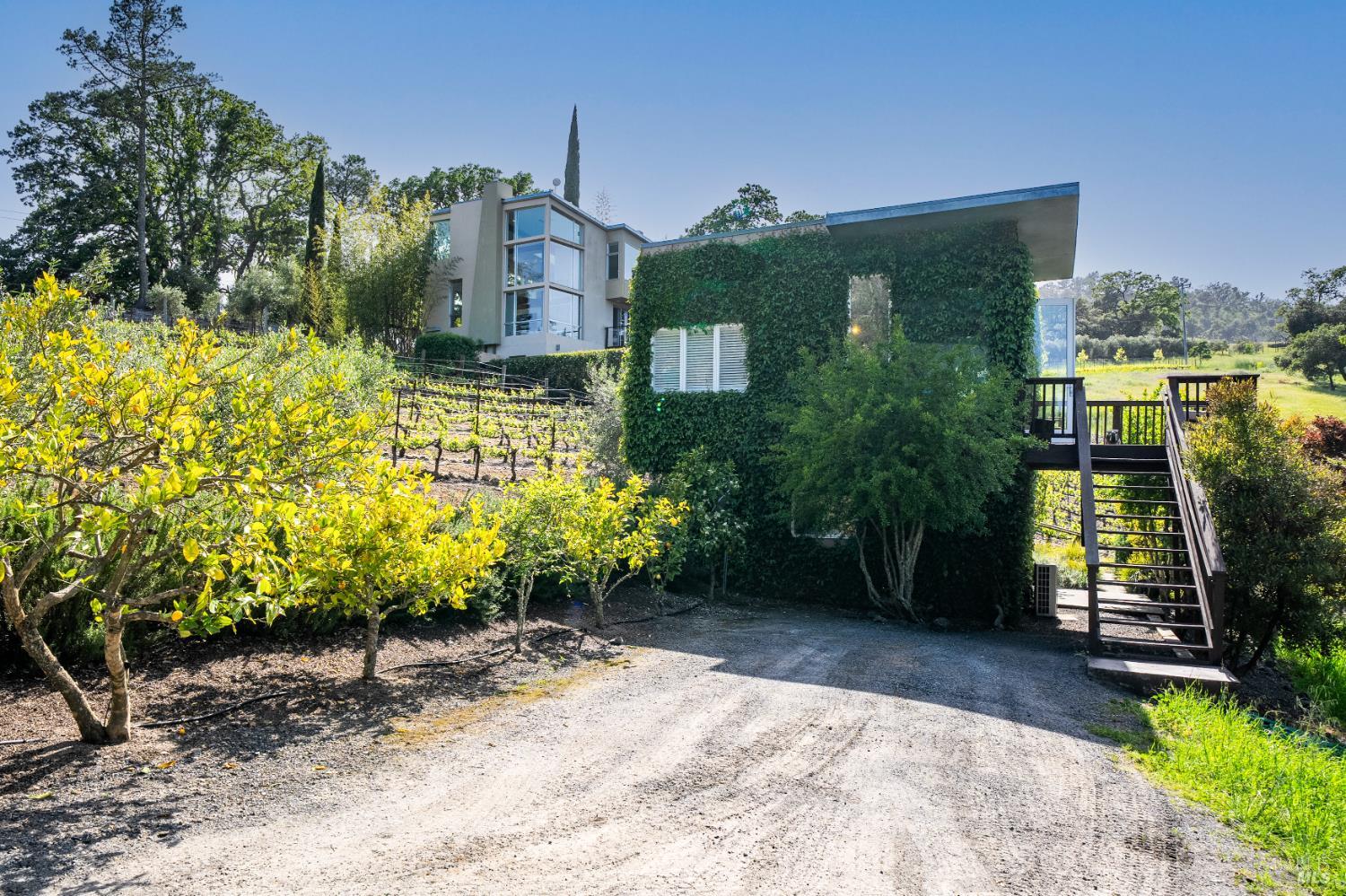 Detail Gallery Image 46 of 69 For 4982 W Soda Rock Ln, Healdsburg,  CA 95448 - 4 Beds | 3/1 Baths