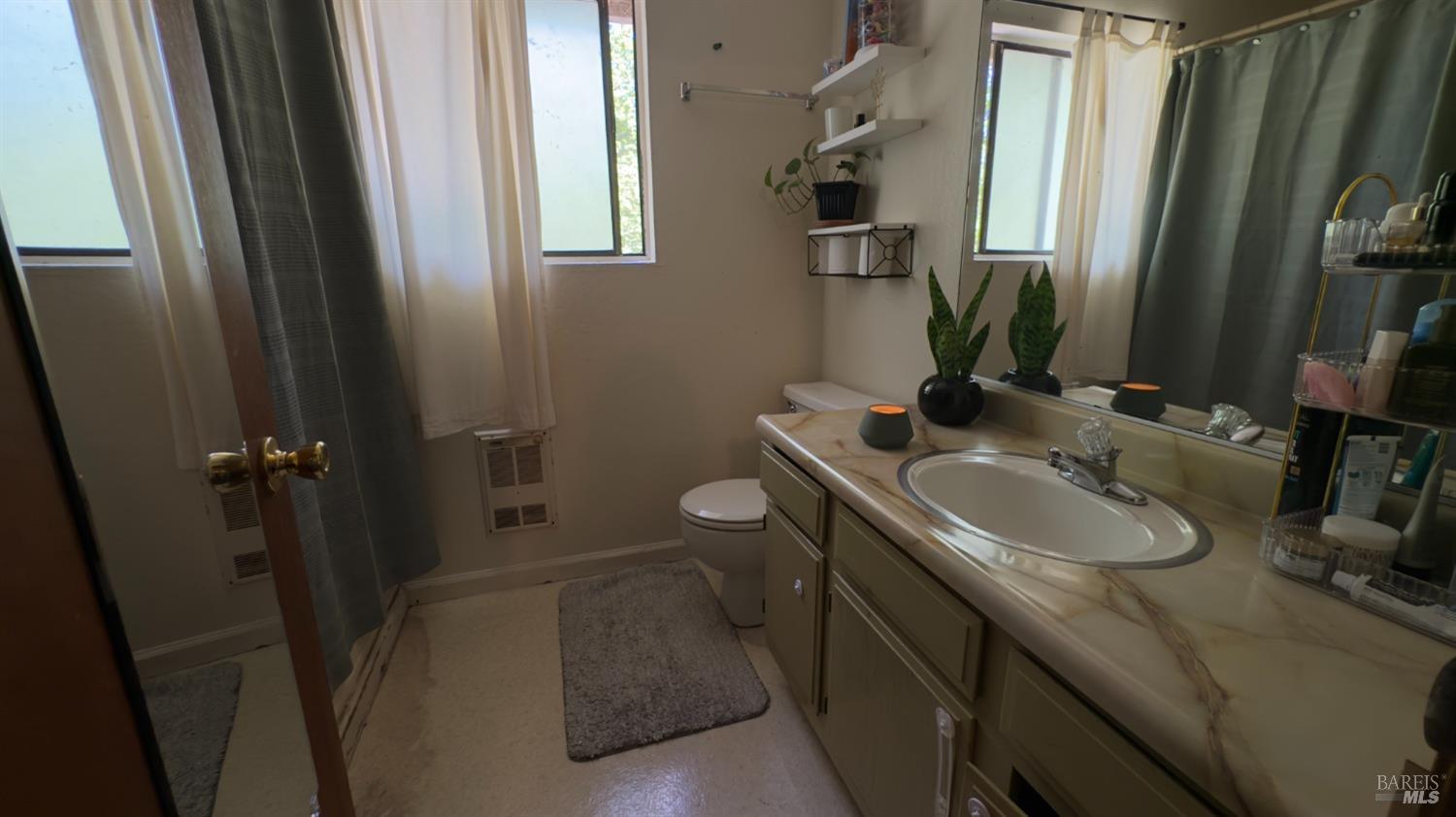 Detail Gallery Image 8 of 16 For 25248 Robinson Rd, Willits,  CA 95490 - – Beds | – Baths