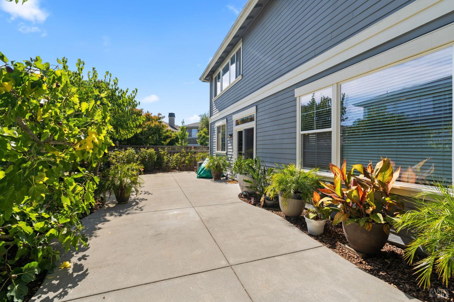 Detail Gallery Image 35 of 35 For 101 Ranch Dr, Novato,  CA 94945 - 3 Beds | 2/1 Baths
