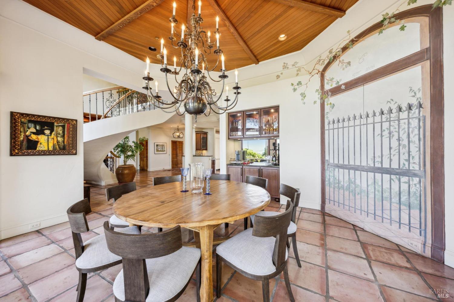 Detail Gallery Image 45 of 71 For 133 Deer Park Ave, San Rafael,  CA 94901 - 6 Beds | 6 Baths
