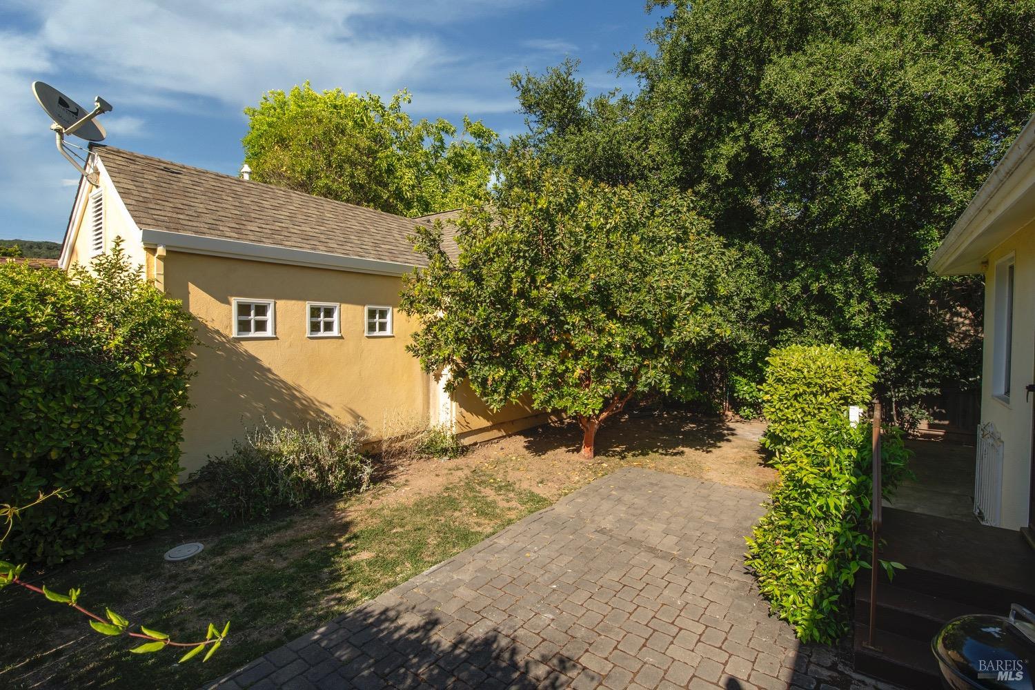 Detail Gallery Image 36 of 48 For 340 Church St, Sonoma,  CA 95476 - 4 Beds | 3/1 Baths