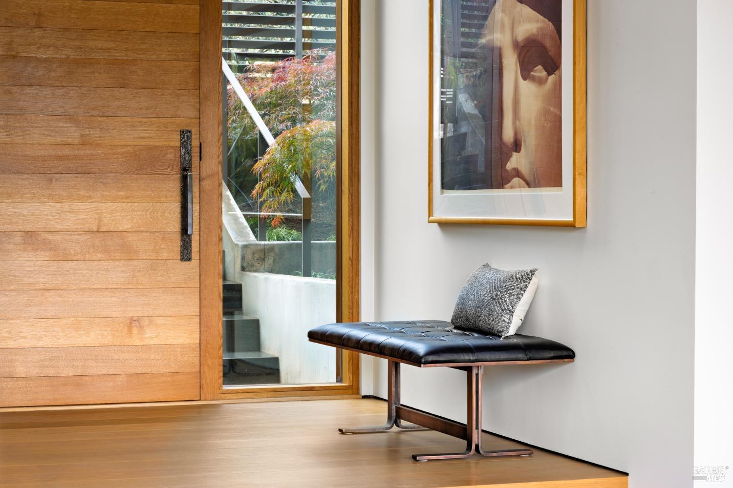 Detail Gallery Image 10 of 49 For 2 Upper Alcatraz Pl, Mill Valley,  CA 94941 - 5 Beds | 5/1 Baths