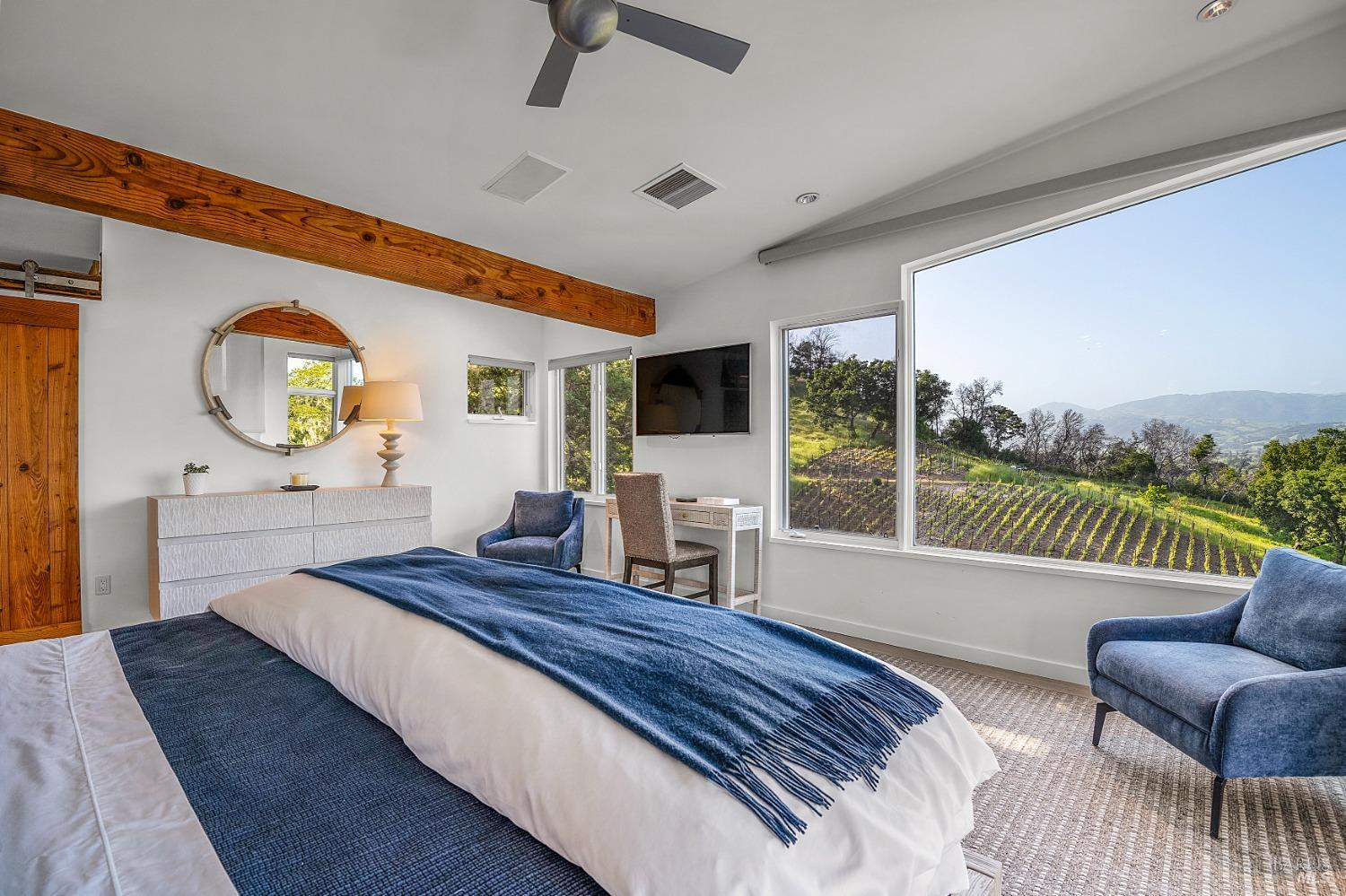 Detail Gallery Image 20 of 69 For 4982 W Soda Rock Ln, Healdsburg,  CA 95448 - 4 Beds | 3/1 Baths
