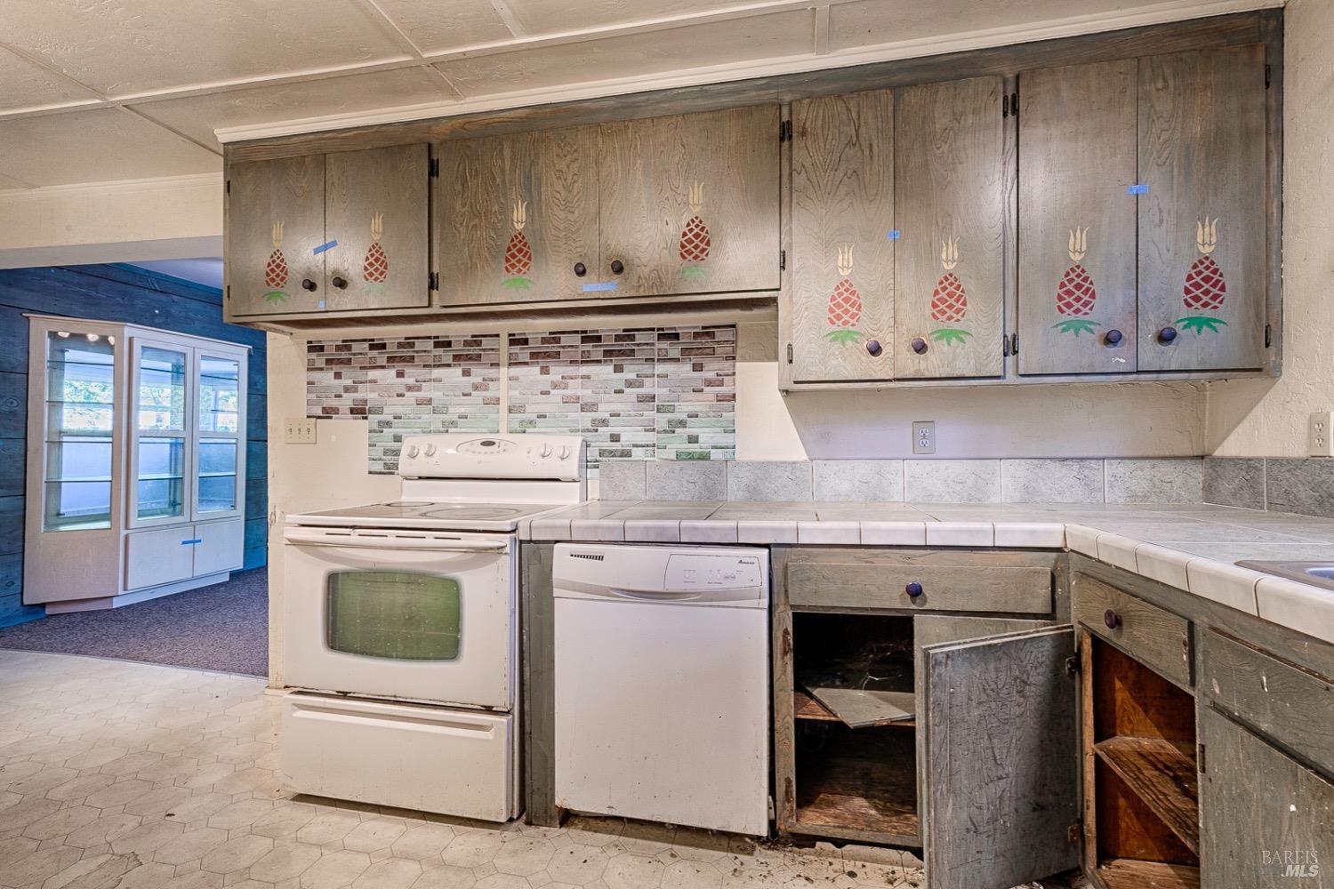 Detail Gallery Image 10 of 25 For 16344 5th St, Guerneville,  CA 95446 - 3 Beds | 1 Baths