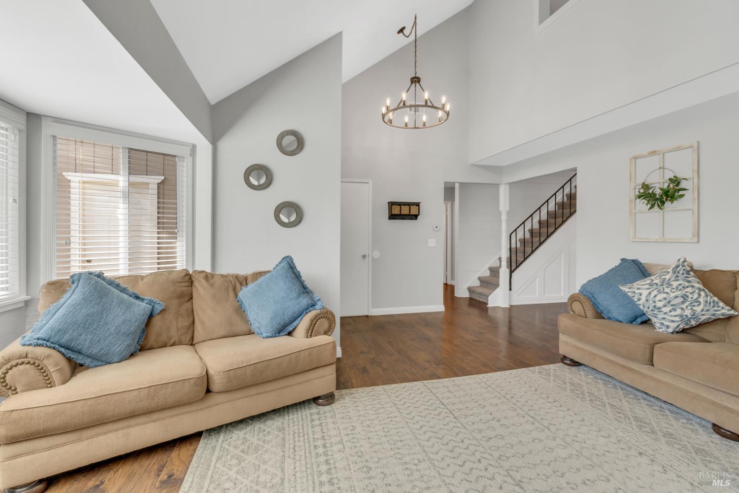 Hyannis Court, Vacaville, California image 8