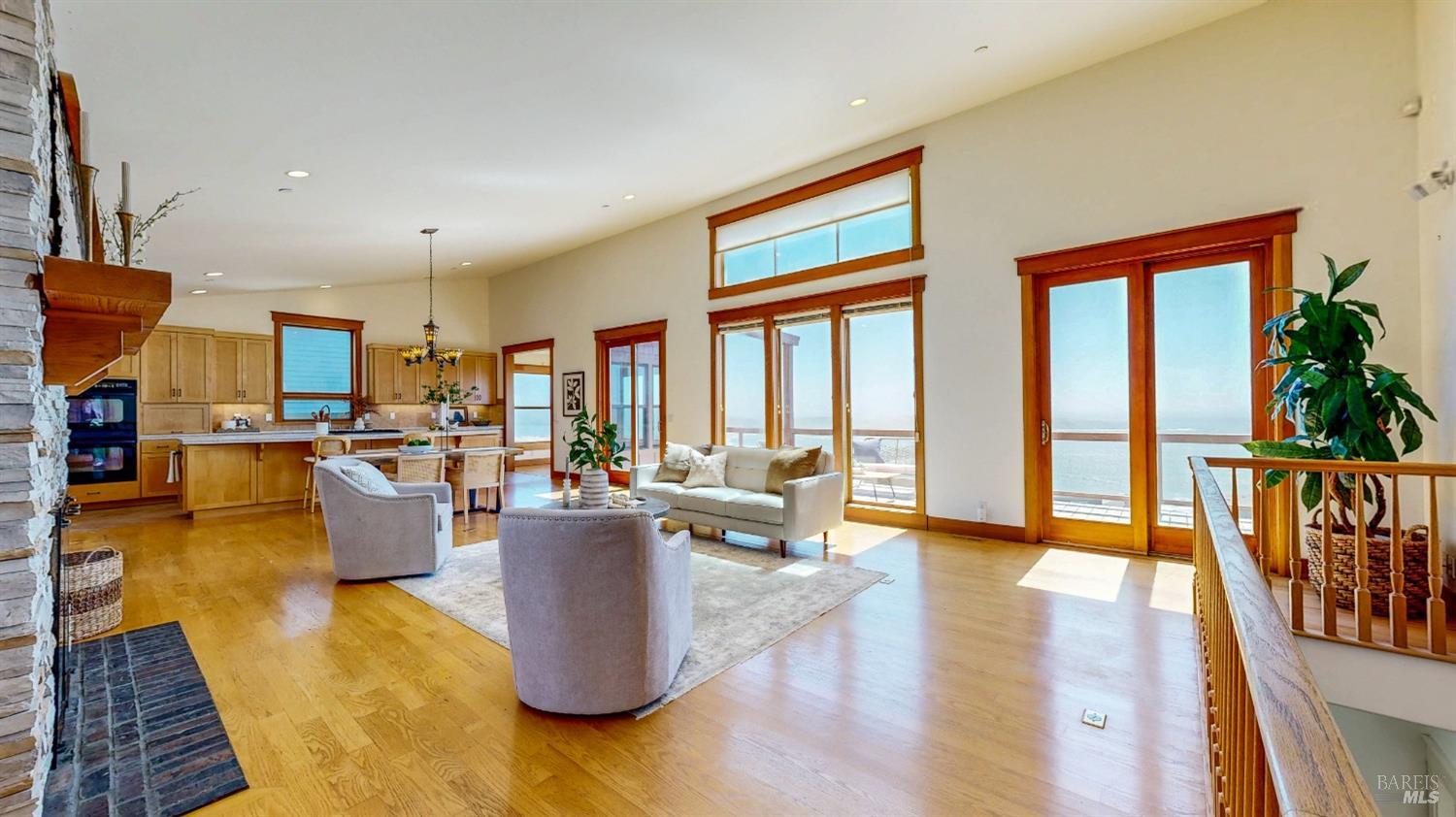 Detail Gallery Image 8 of 90 For 21 Maui Ln, Dillon Beach,  CA 94929 - 4 Beds | 2/1 Baths