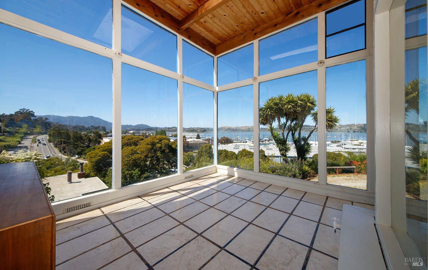 Detail Gallery Image 9 of 35 For 503 Easterby St, Sausalito,  CA 94965 - – Beds | – Baths