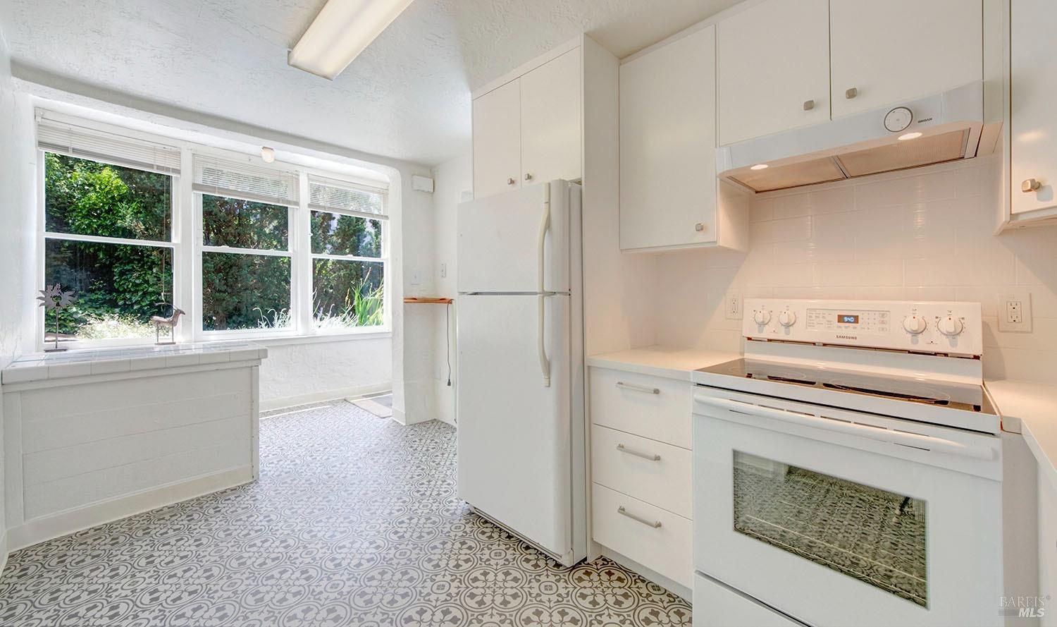 Detail Gallery Image 25 of 35 For 503 Easterby St, Sausalito,  CA 94965 - – Beds | – Baths
