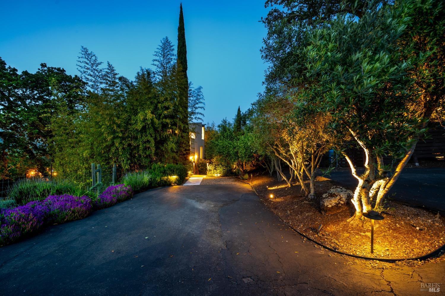 Detail Gallery Image 56 of 69 For 4982 W Soda Rock Ln, Healdsburg,  CA 95448 - 4 Beds | 3/1 Baths